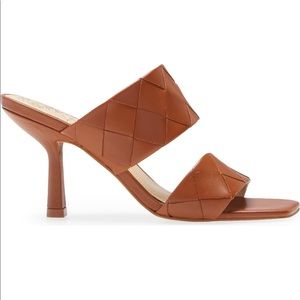 Vince Camuto Candialia Slides